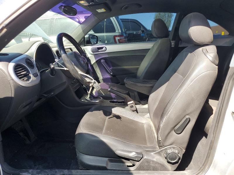 2013 Volkswagen Beetle