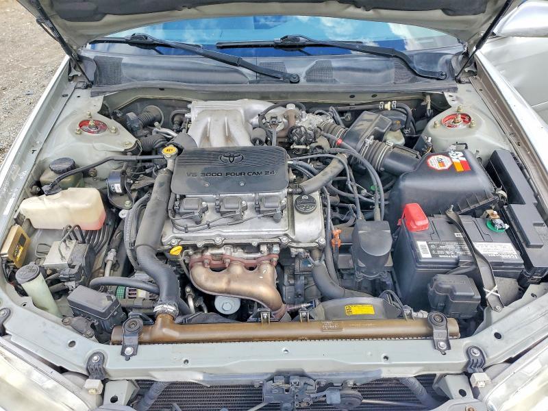 2000 Toyota Camry le V6