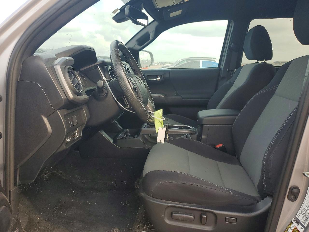 2020 Toyota Tacoma TRD Sport