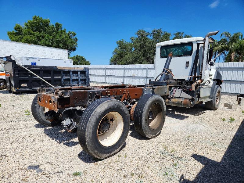 2016 Caterpillar CT660 Dump Truck