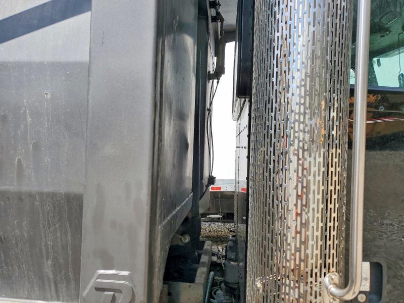 2014 Peterbilt 365 Dump Truck