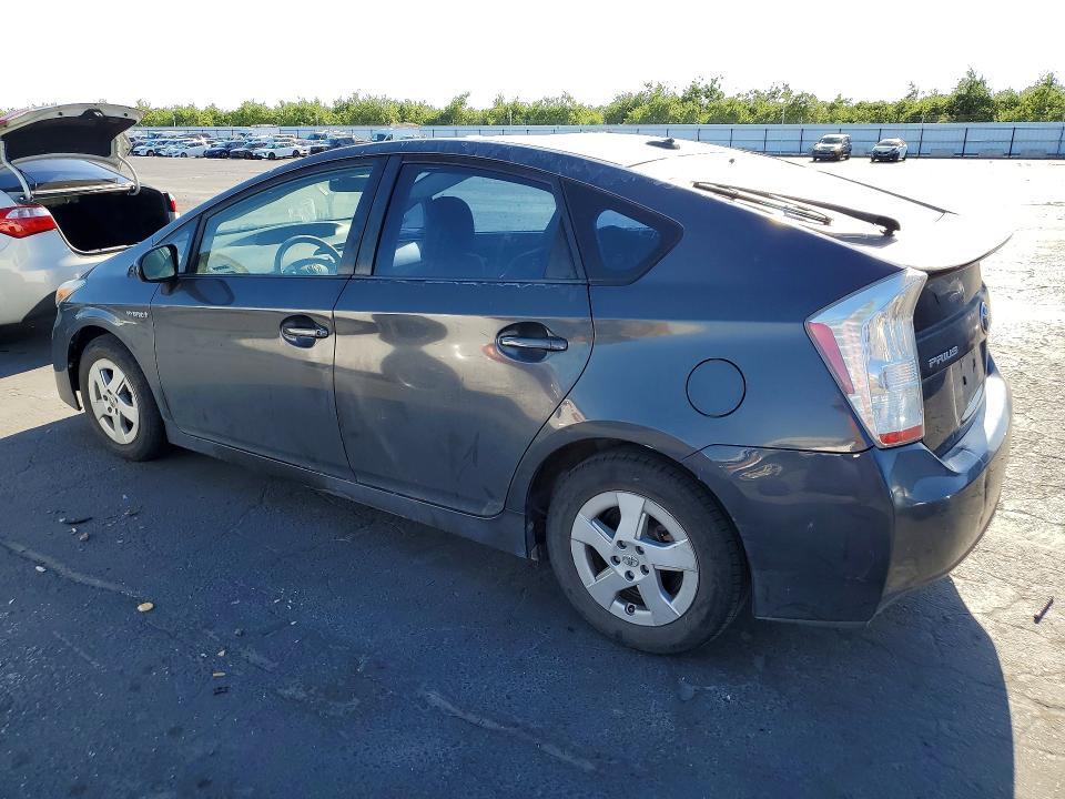 2010 Toyota Prius iii