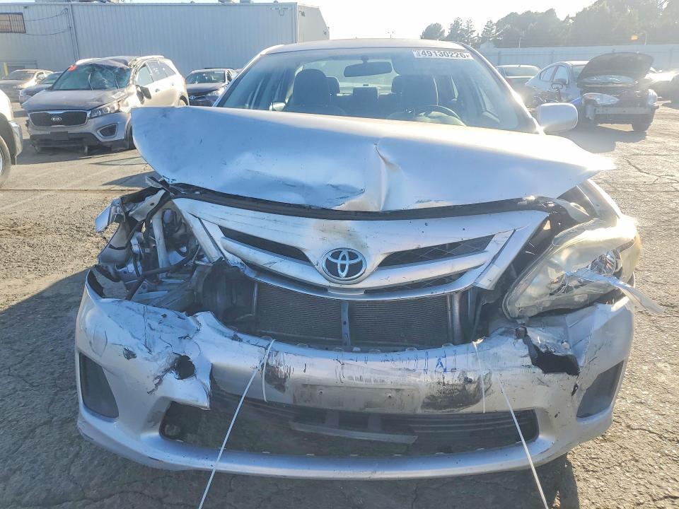 2012 Toyota Corolla l