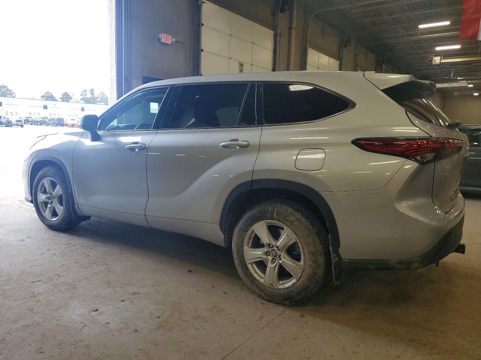 2021 Toyota Highlander le