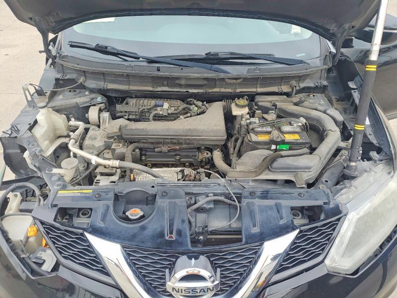 2015 Nissan Rogue sv