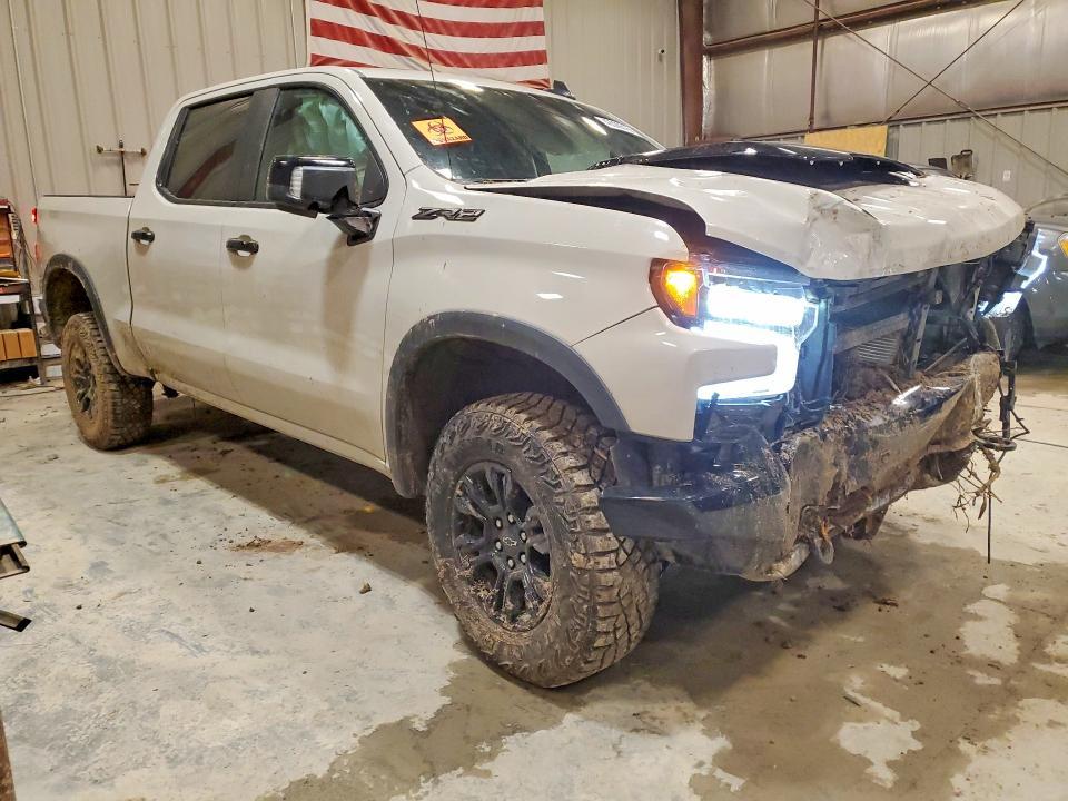 2026 Chevrolet Silverado K1500 ZR2