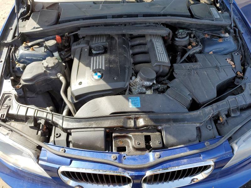 2009 BMW 128 i