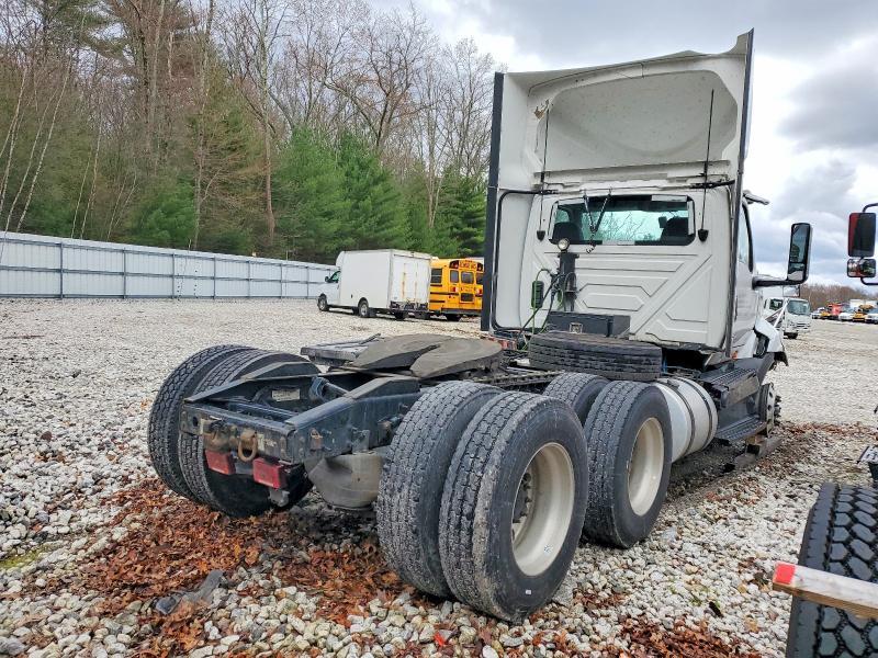 2023 International RH613 Semi Truck