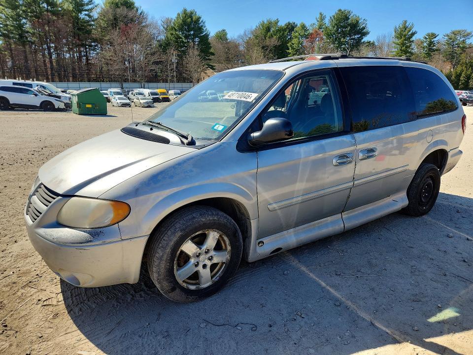 2005 Dodge Grand Caravan sxt