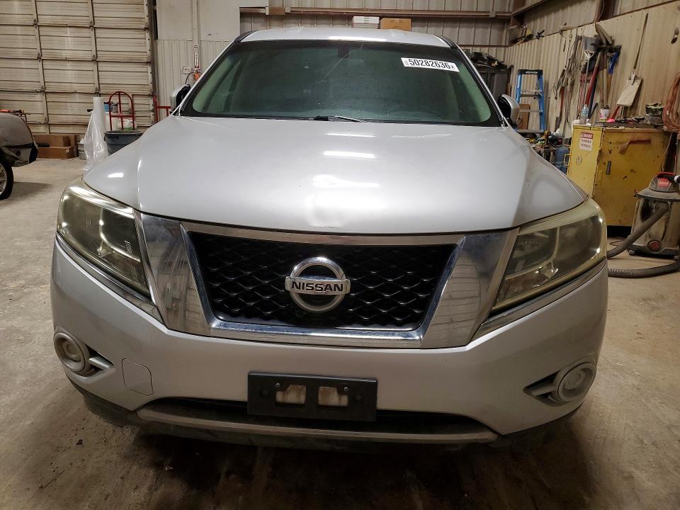 2013 Nissan Pathfinder s