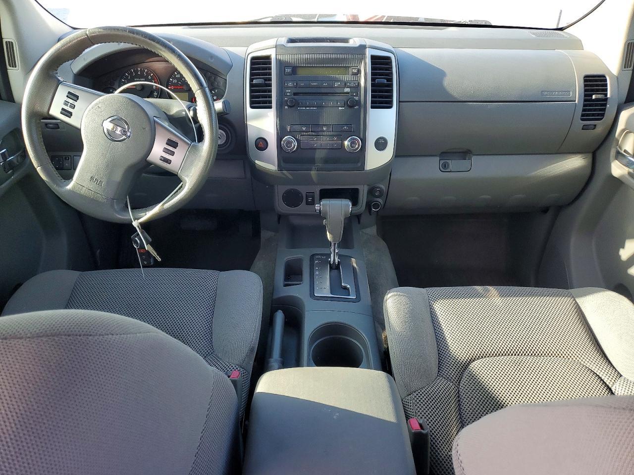 2011 Nissan Frontier S