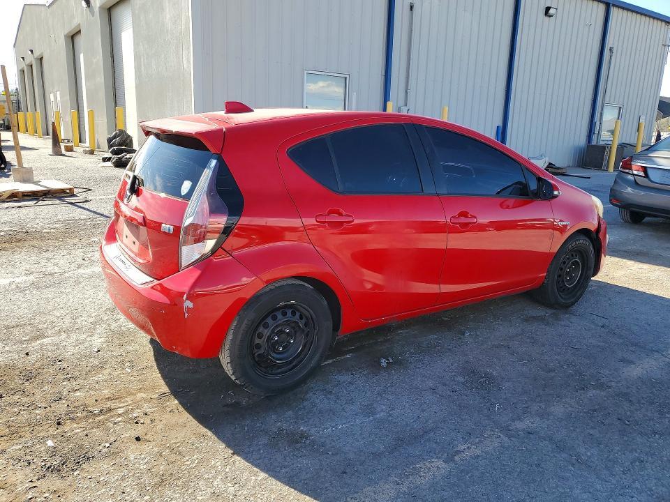 2016 Toyota Prius c two