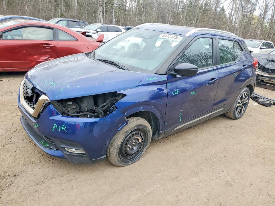 2019 Nissan Kicks s