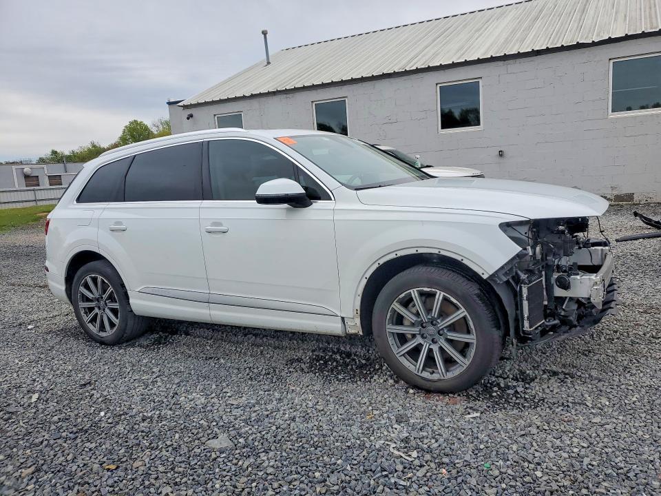 2019 Audi Q7 Premium Plus