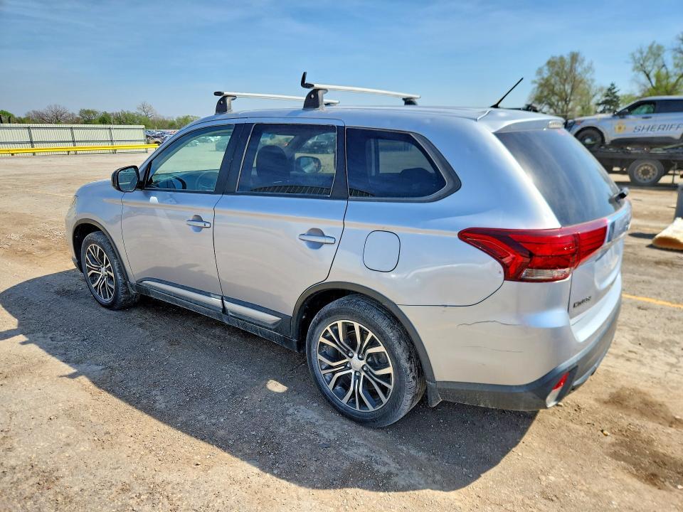 2016 Mitsubishi Outlander es