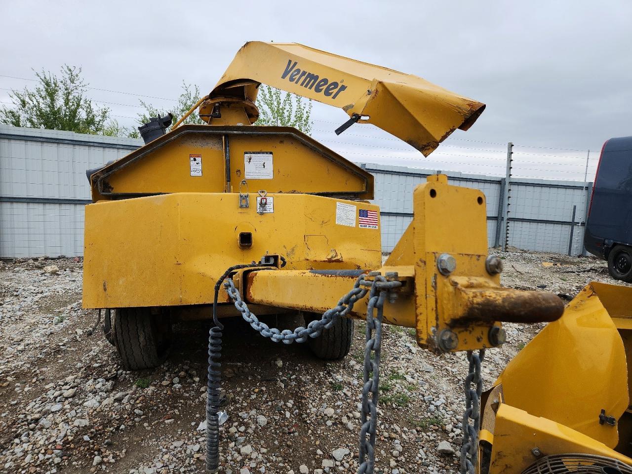 2004 Vermeer BC1800A Wood Chipper