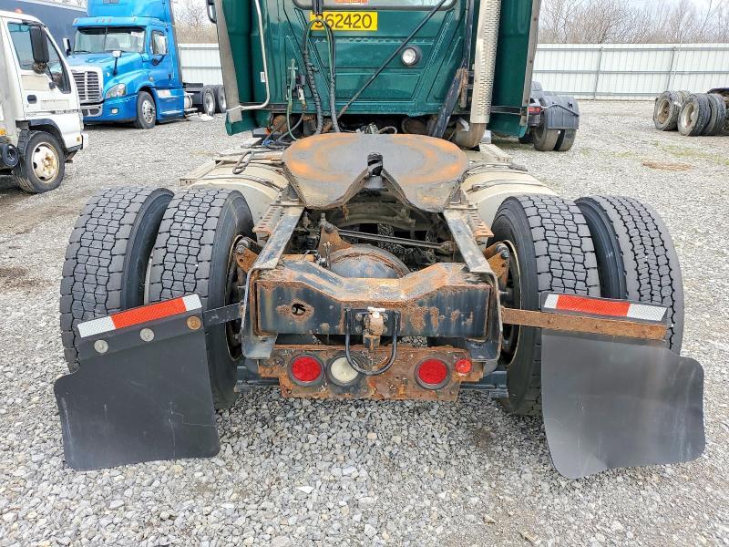 2017 Mack CX612 Semi Truck