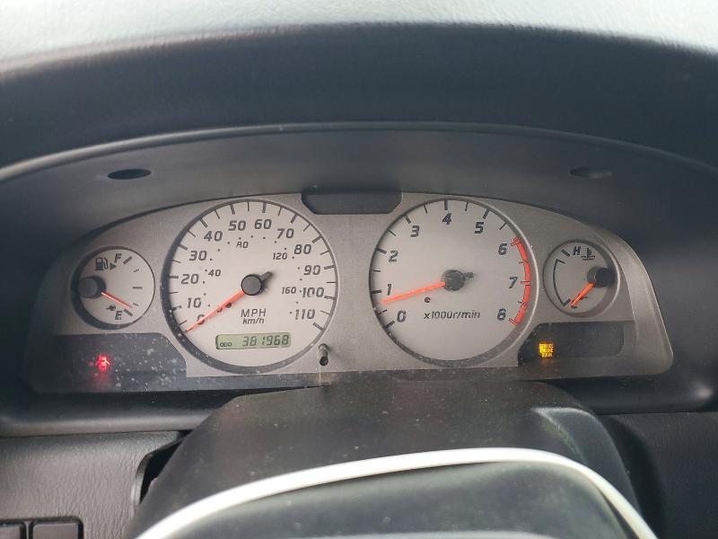 2001 Nissan Frontier SC