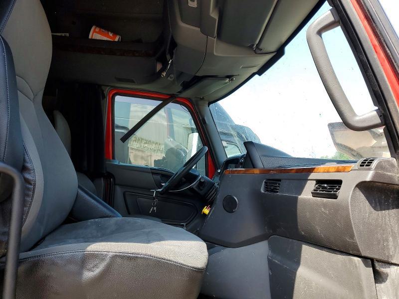 2019 International LT625 Semi Truck