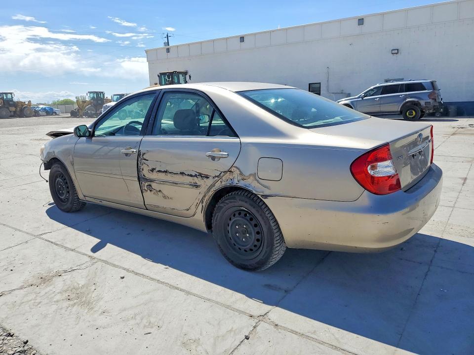 2002 Toyota Camry le