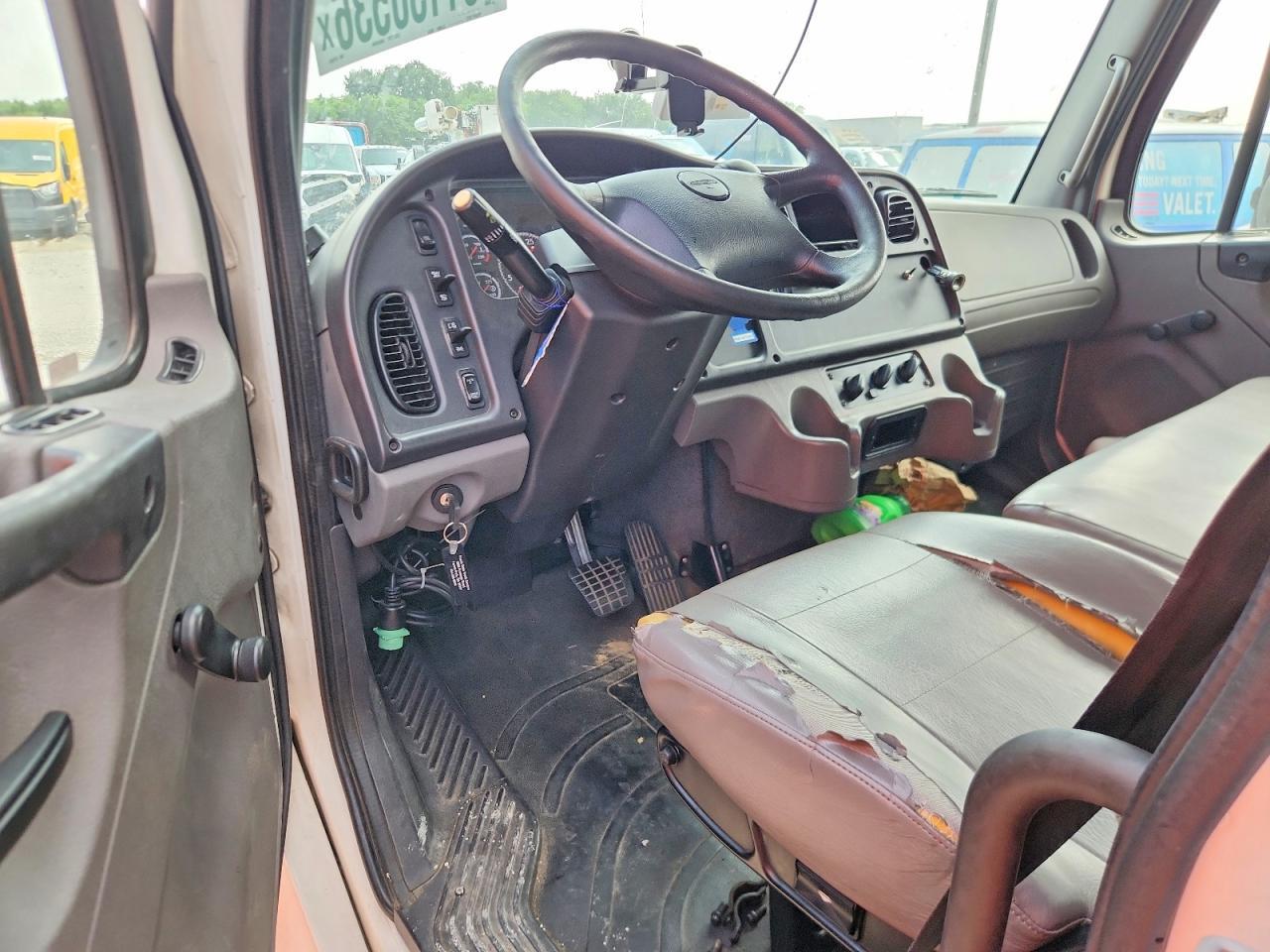 2019 Frht - Freightliner 2019 Freightliner Business Class M2 BOX Truck