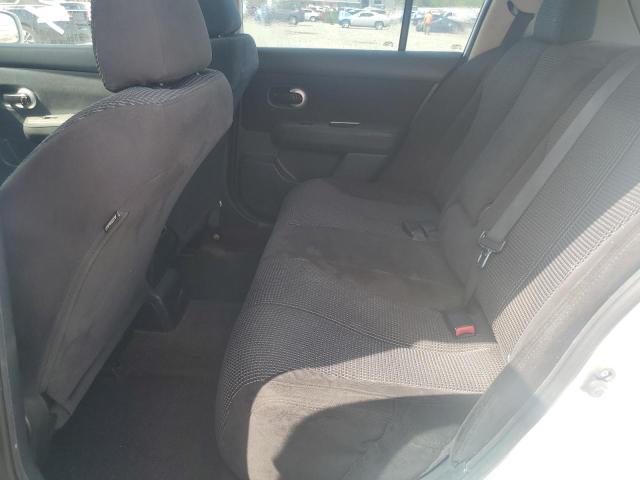 2011 Nissan Versa 1.8 s