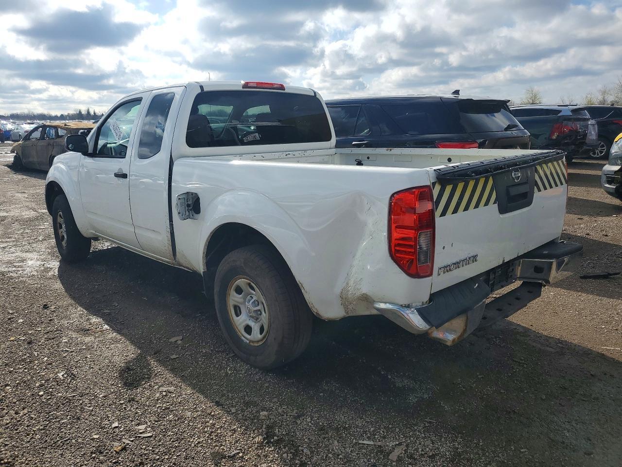 2015 Nissan Frontier S