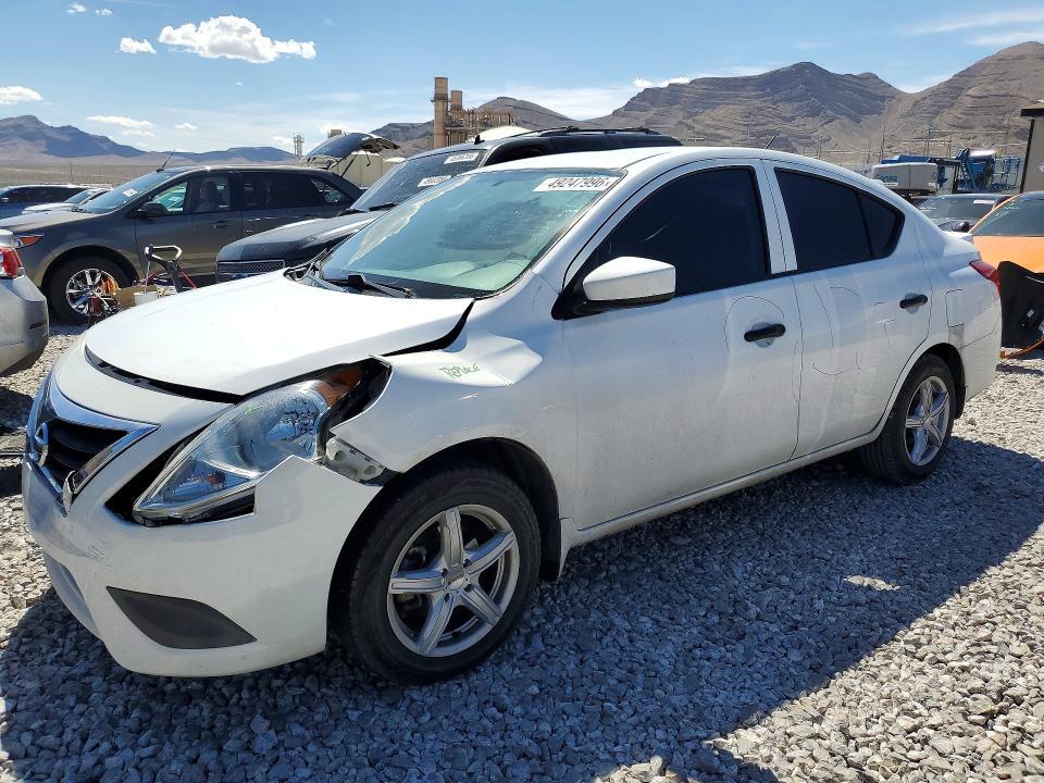 2019 Nissan Versa s Plus