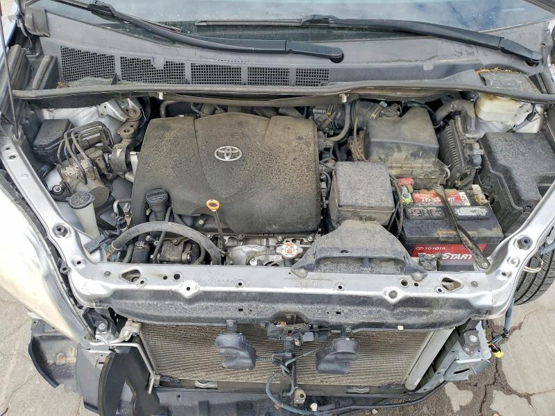 2017 Toyota Sienna le