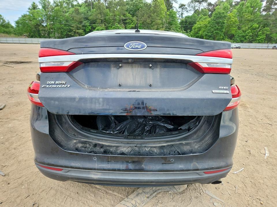 2018 Ford Fusion se