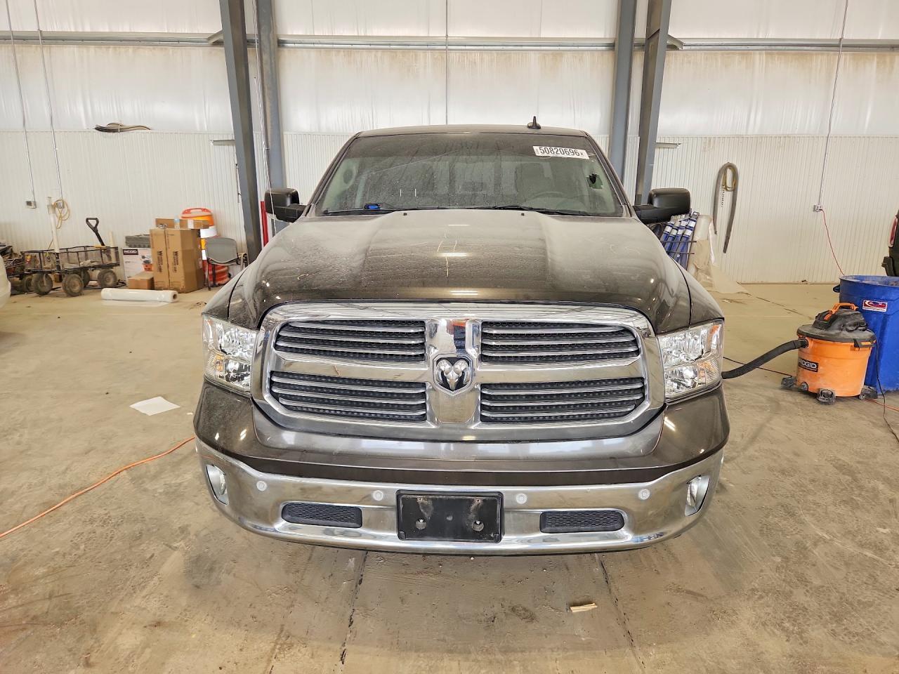 2016 Dodge RAM 1500 SLT