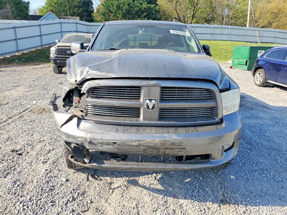 2012 Dodge RAM 1500 Sport