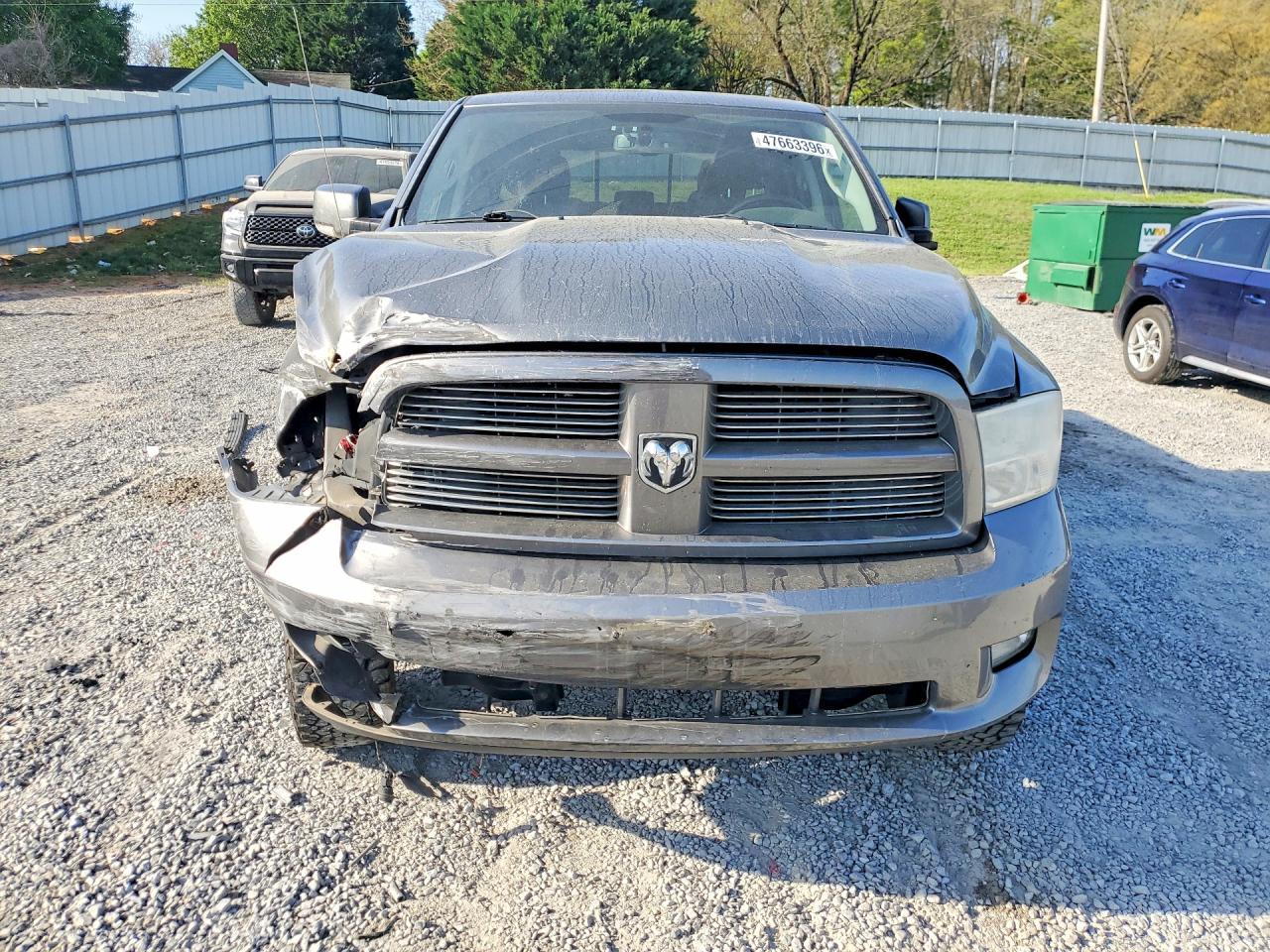 2012 Dodge RAM 1500 Sport