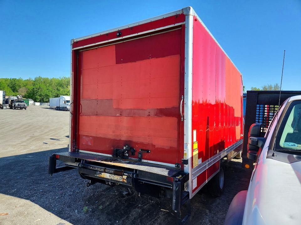 2020 Chevrolet Express box Truck