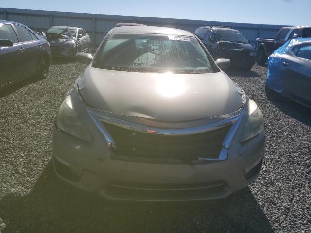 2015 Niss Altima 2.5 s