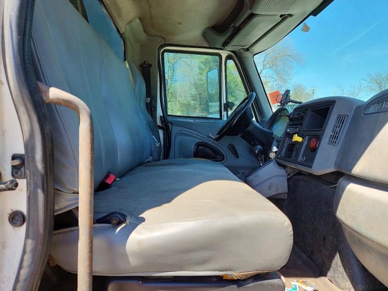 2004 International 4000 4300