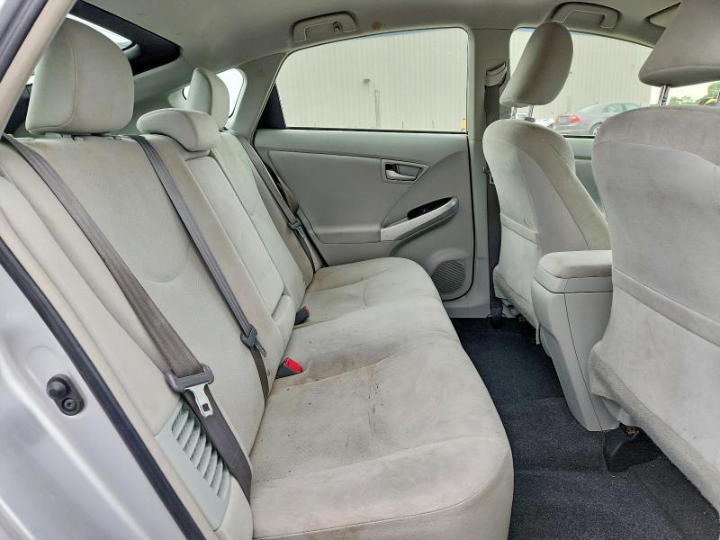 2014 Toyota Prius two