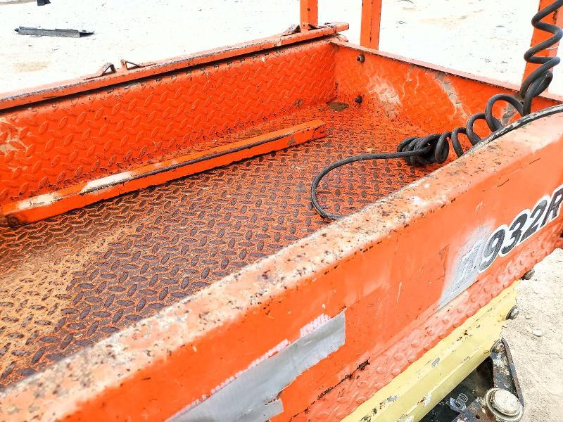 2020 JLG 1932R Scissor Lift
