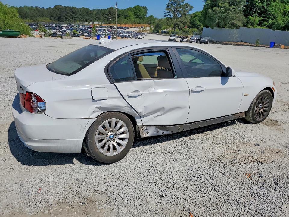 2009 BMW 328 i