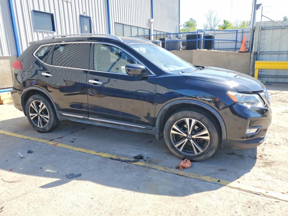 2017 Nissan Rogue sl