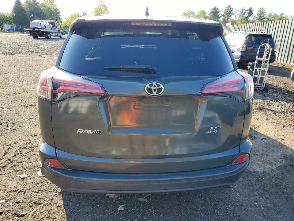2018 Toyota Rav4 le