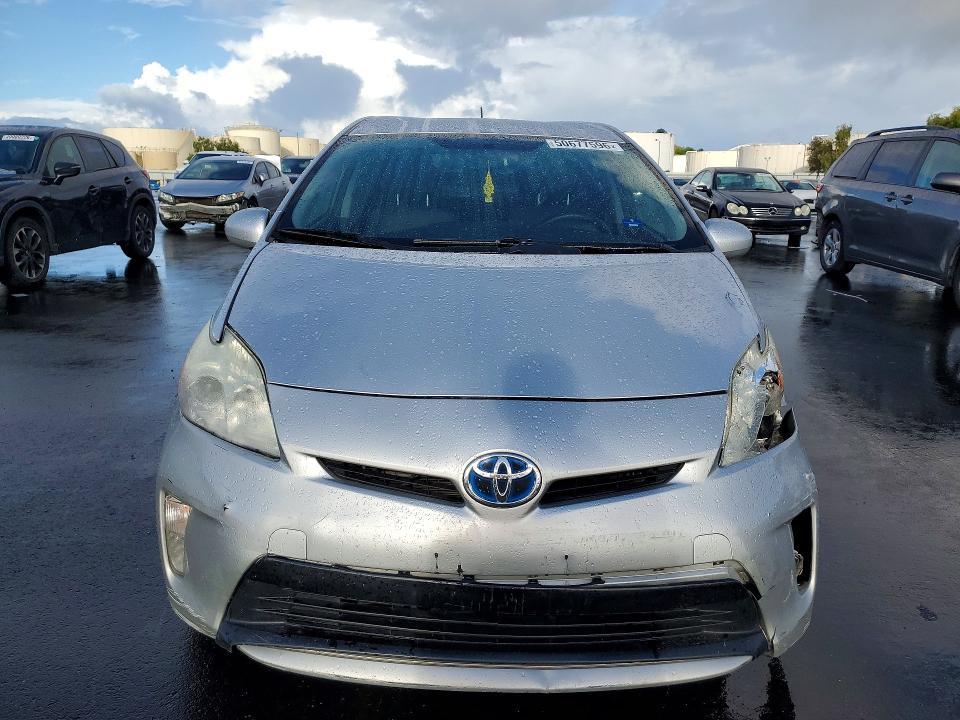 2014 Toyota Prius Three