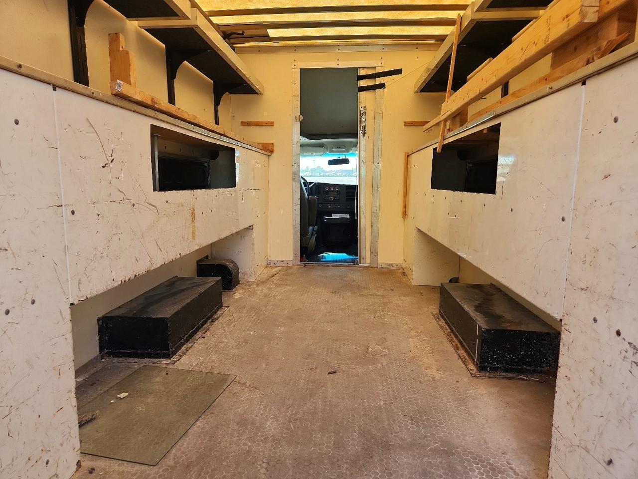 2018 GMC Savana Delivery Van