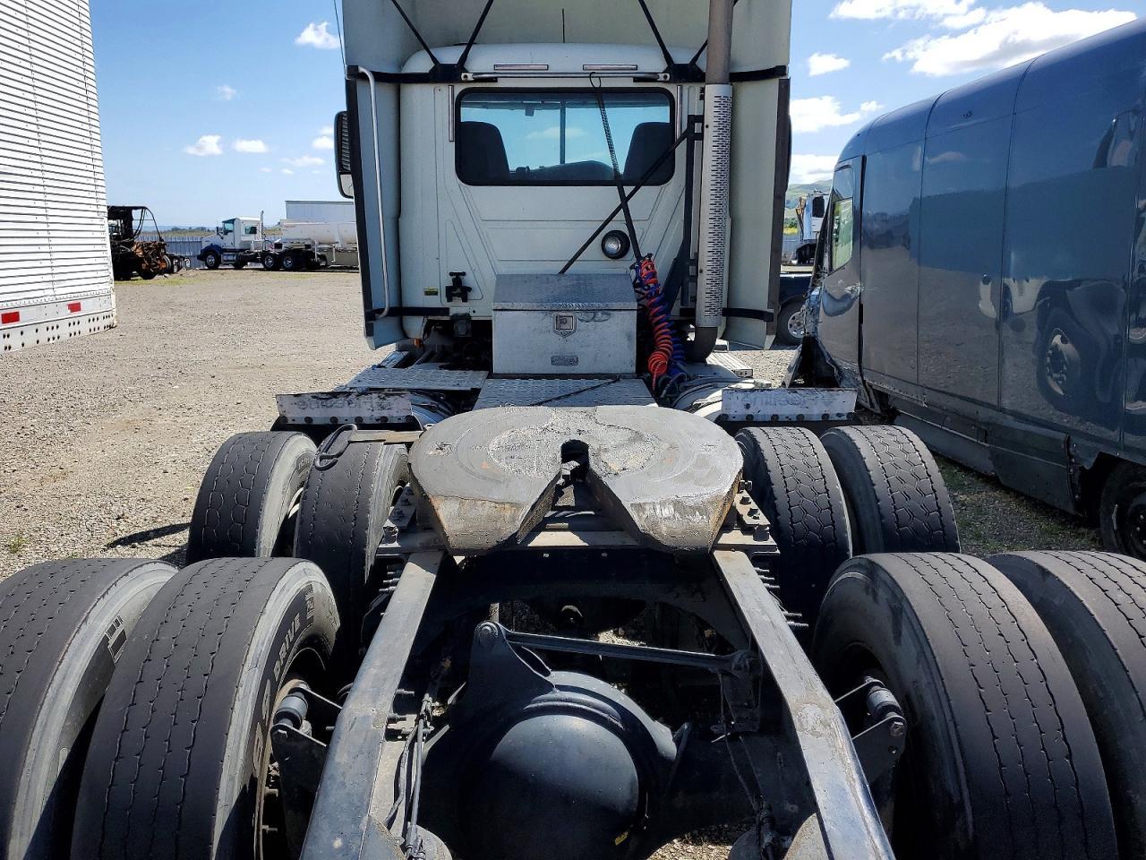 2014 Mack 600 CXU600