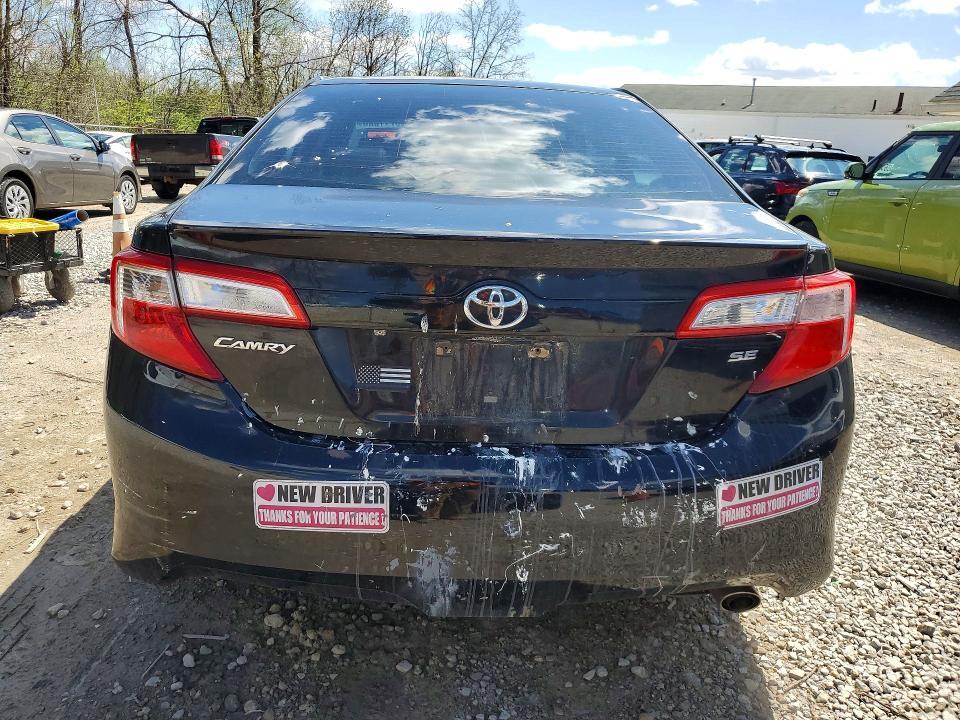 2014 Toyota Camry se