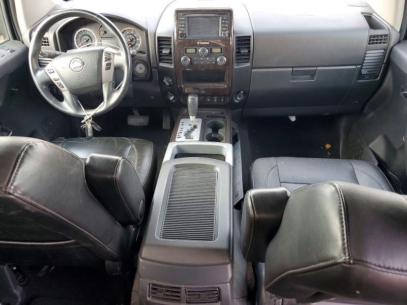 2014 Nissan Titan SL