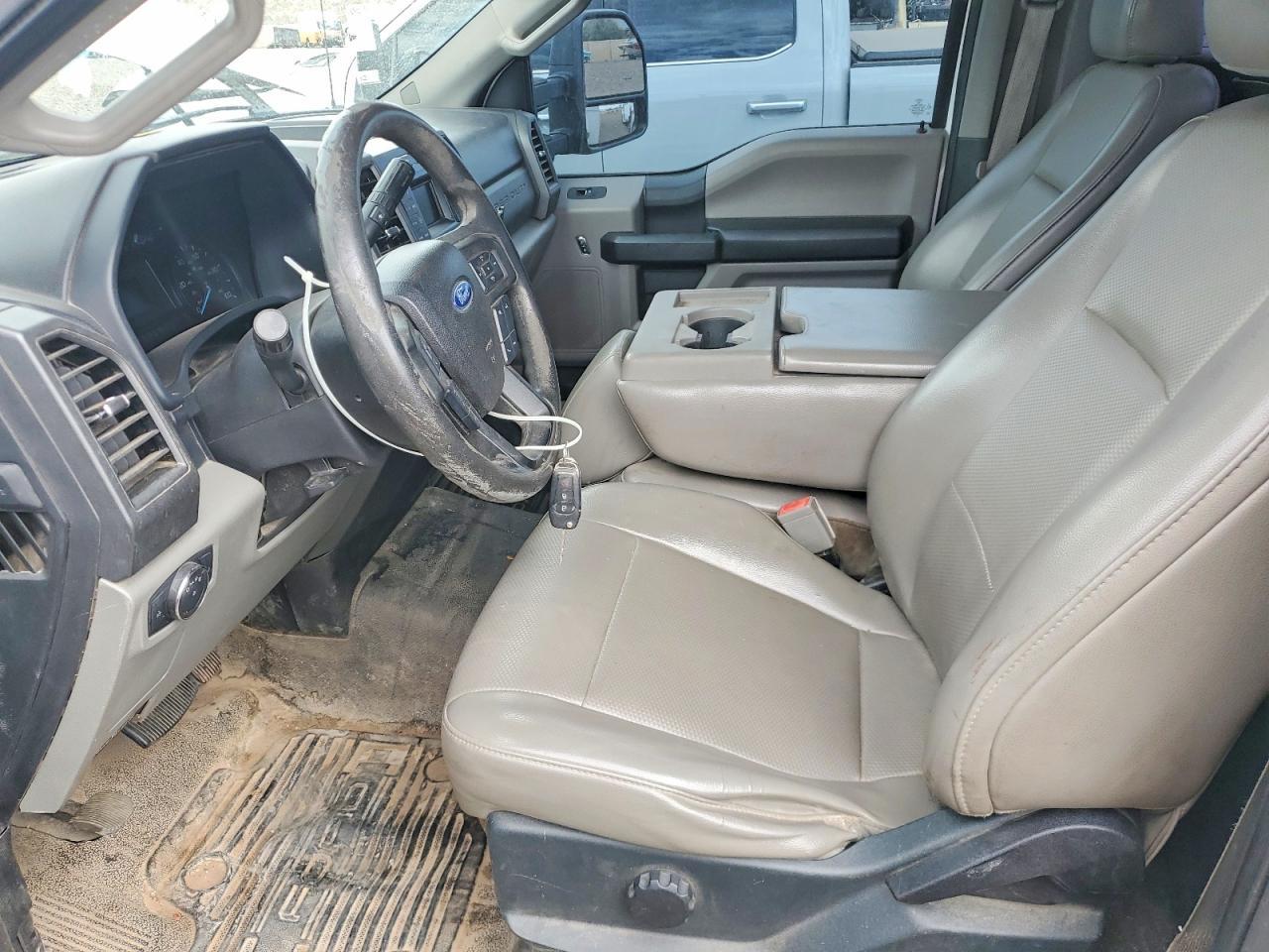 2017 Ford F350 Super Duty Utility / Service Truck