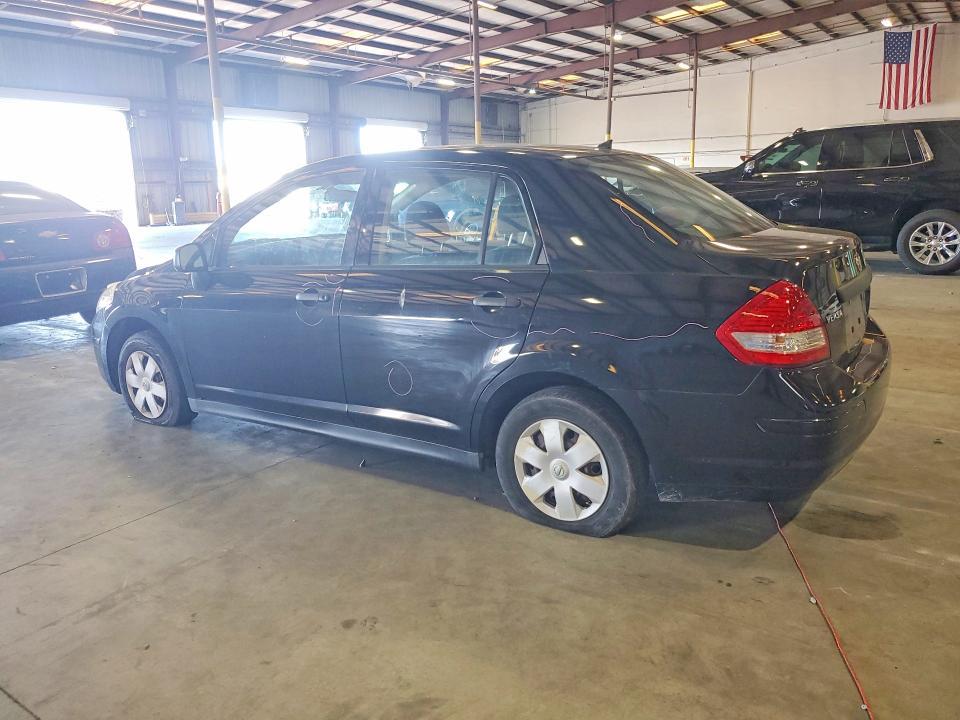 2011 Nissan Versa 1.6 Base