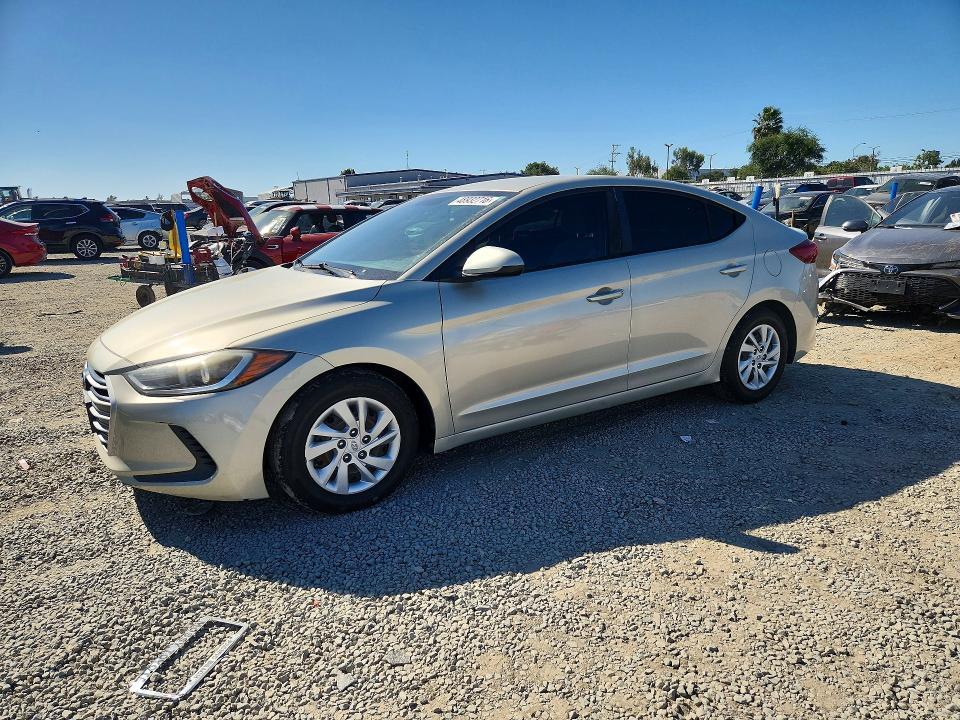 2017 Hyundai Elantra se