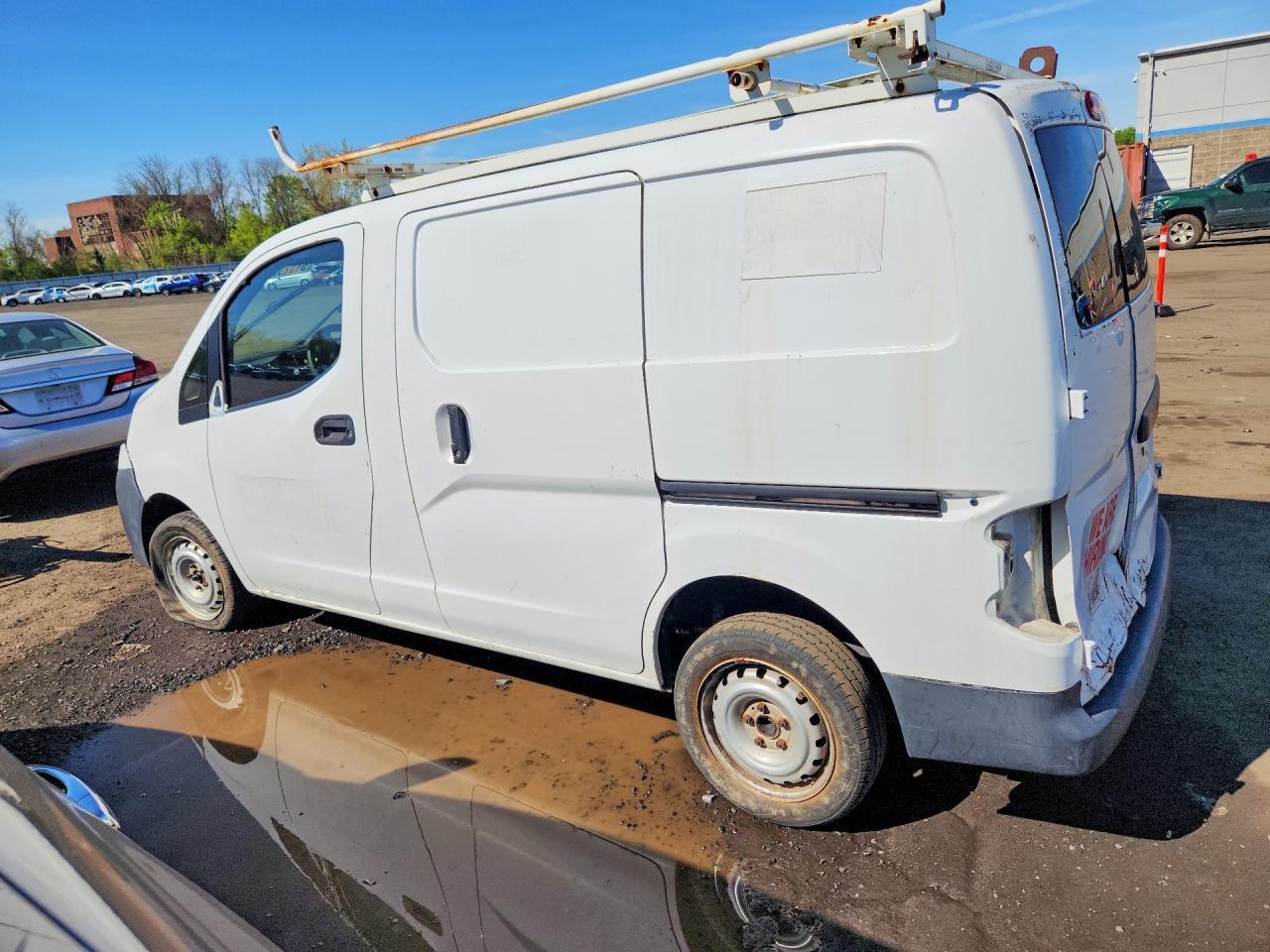 2015 Nissan NV200 S